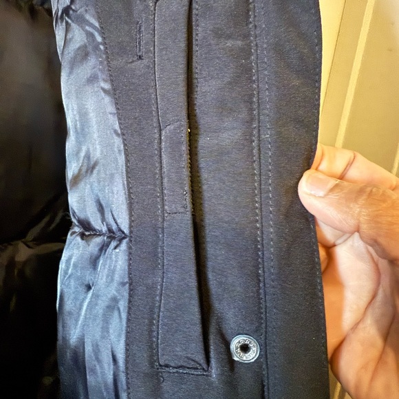 Women’s Spyder Black Parka with Fur Hood - Picture 7 of 13